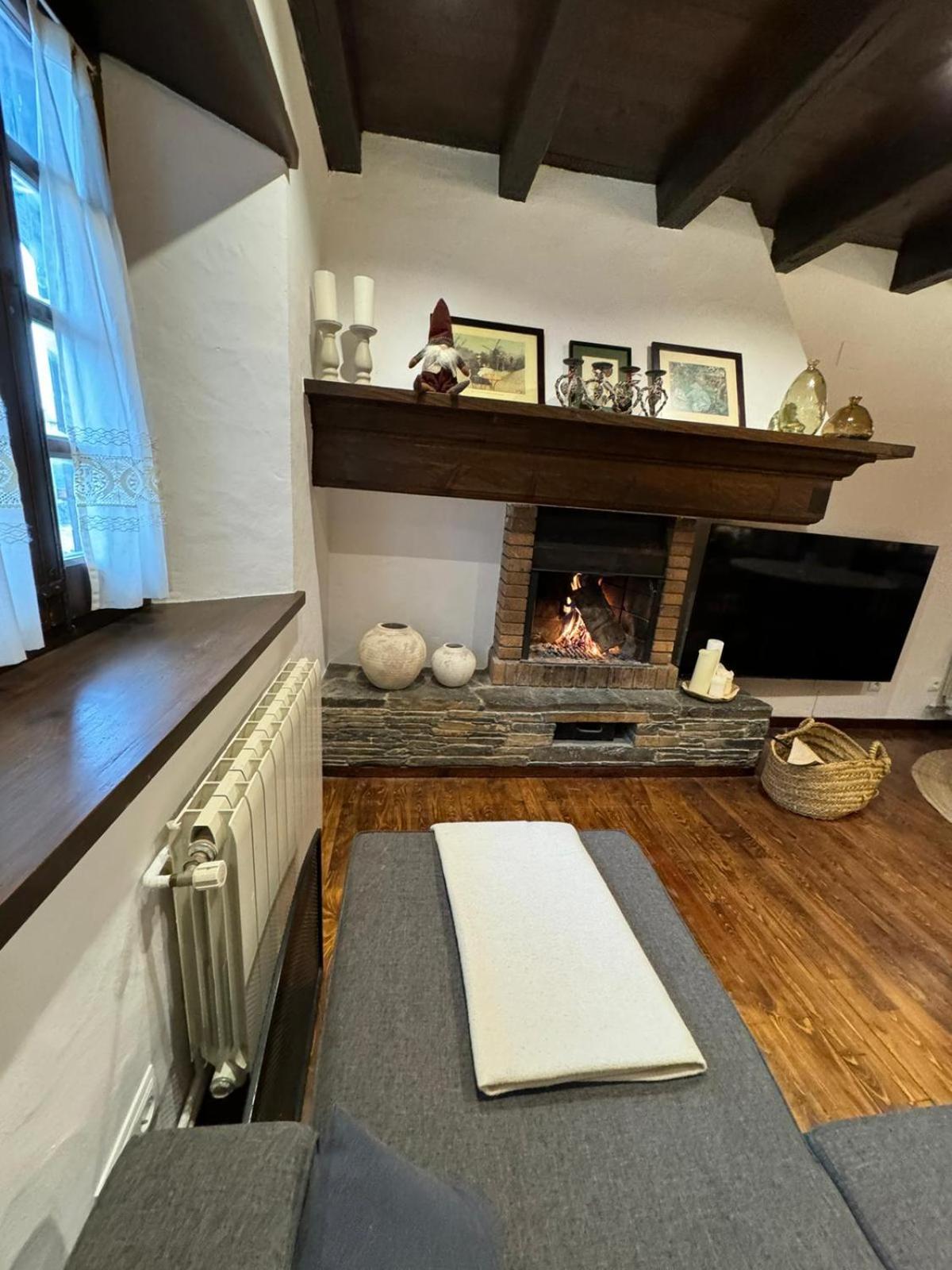 Baqueira 1500 Pie De Pistas Apartamento Cuilas Naut Aran Exteriör bild